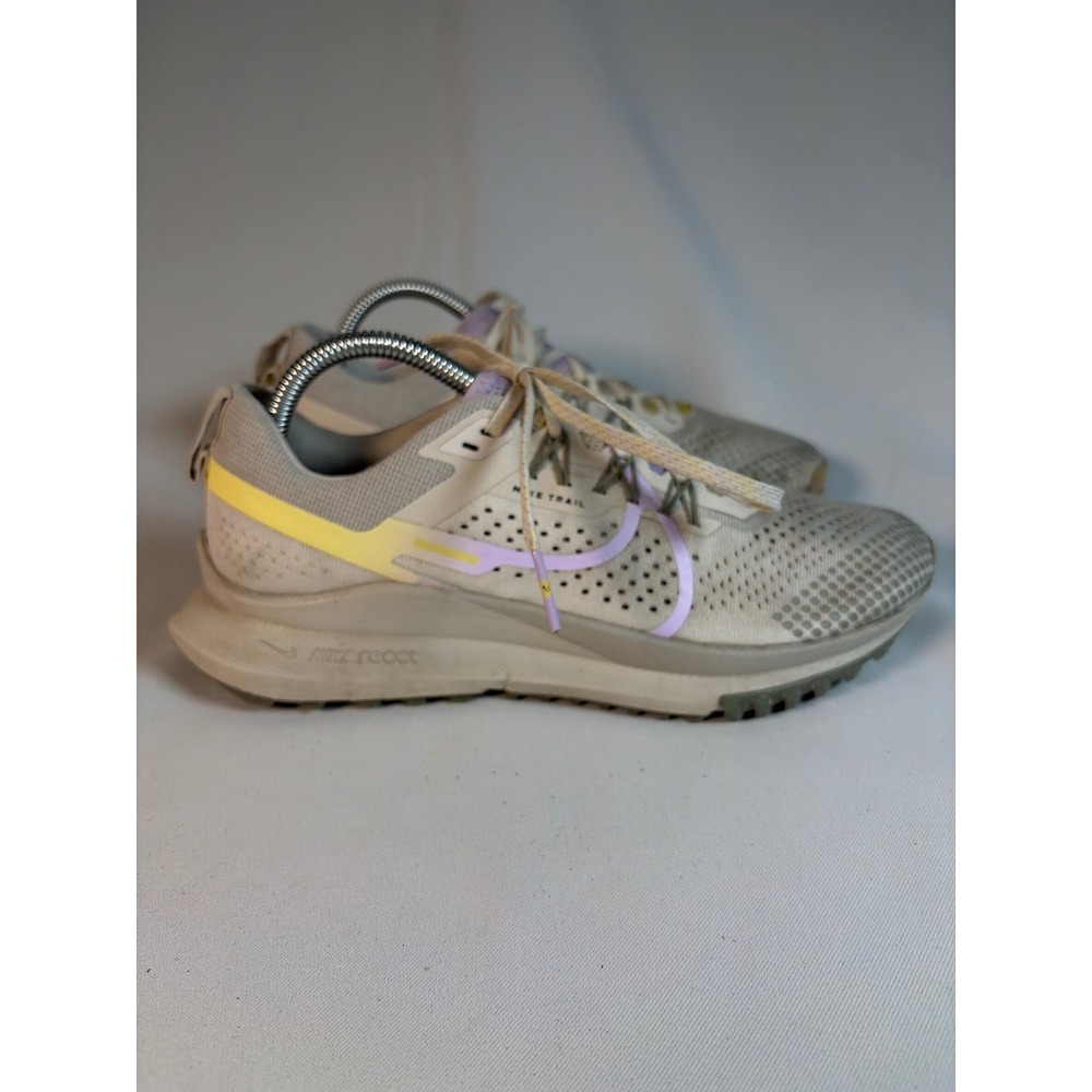 Nike Pegasus Trail 4 Light Bone Citron Tint Purple FZ5060-095 Mens 7.5 Womens 9